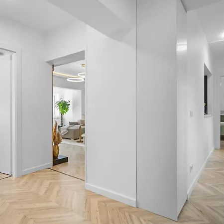 Hi-lux Parliament With Amazing View Appartamento