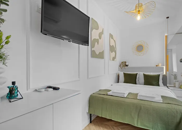 Hi-lux Parliament With Amazing View 부쿠레슈티