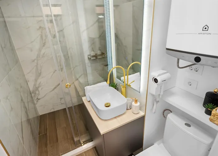 Hi-lux Parliament With Amazing View *