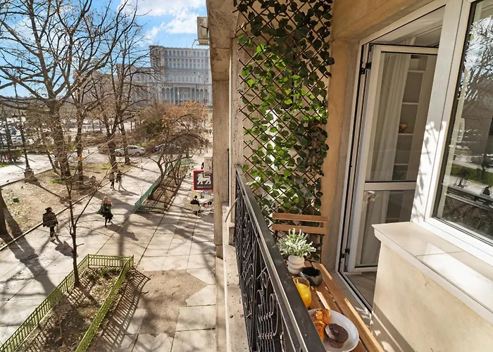 Hi-lux Parliament With Amazing View Bucureşti