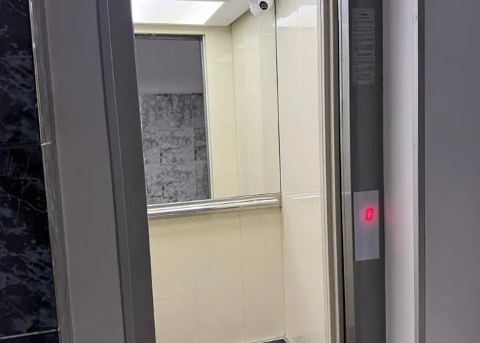 Hi-lux Parliament With Amazing View 아파트 *