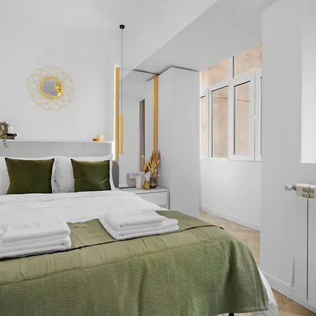 Hi-lux Parliament With Amazing View * Bucharest