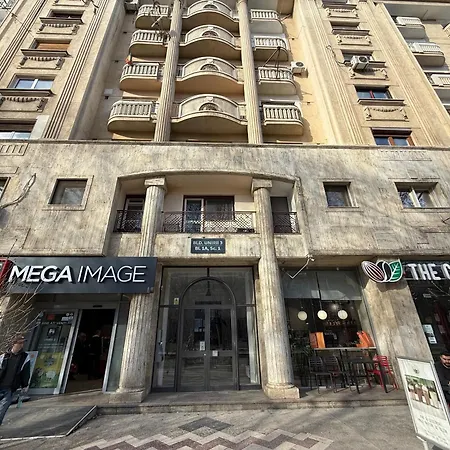 Apartment Hi-lux Parliament With Amazing View *